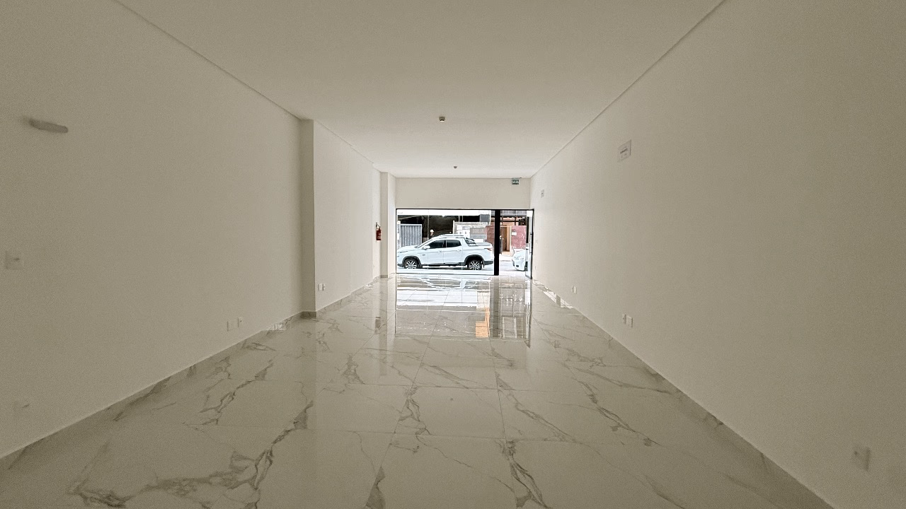 Sala comercial em Meia Praia — Meia Praia, Itapema