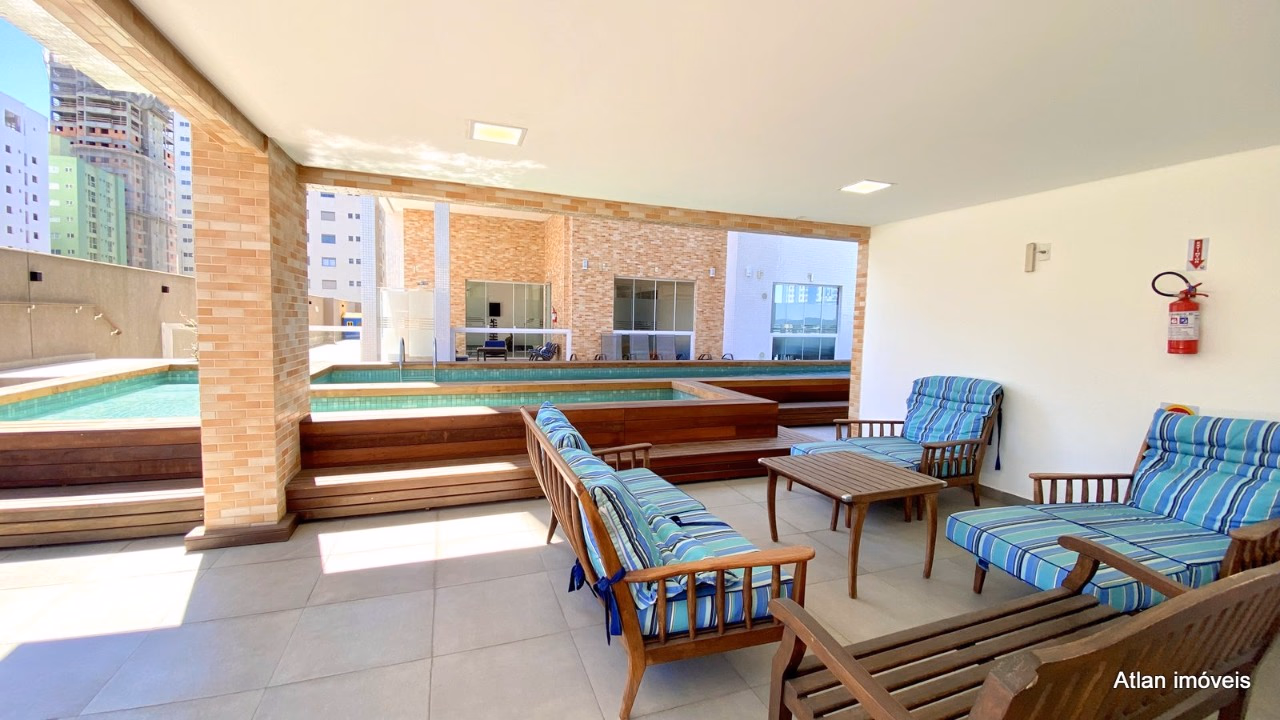 Apartamento quadra mar a venda em Meia Praia, Itapema-SC (24)