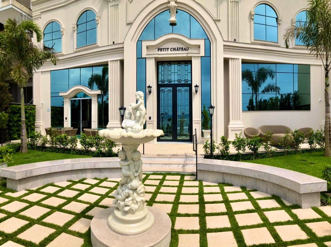 Petit Chateau, Centro, Itapema-SC (5)