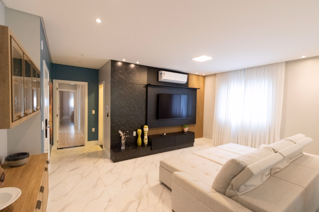 Apartamento 3 suítes em Meia Praia — Meia Praia, Itapema