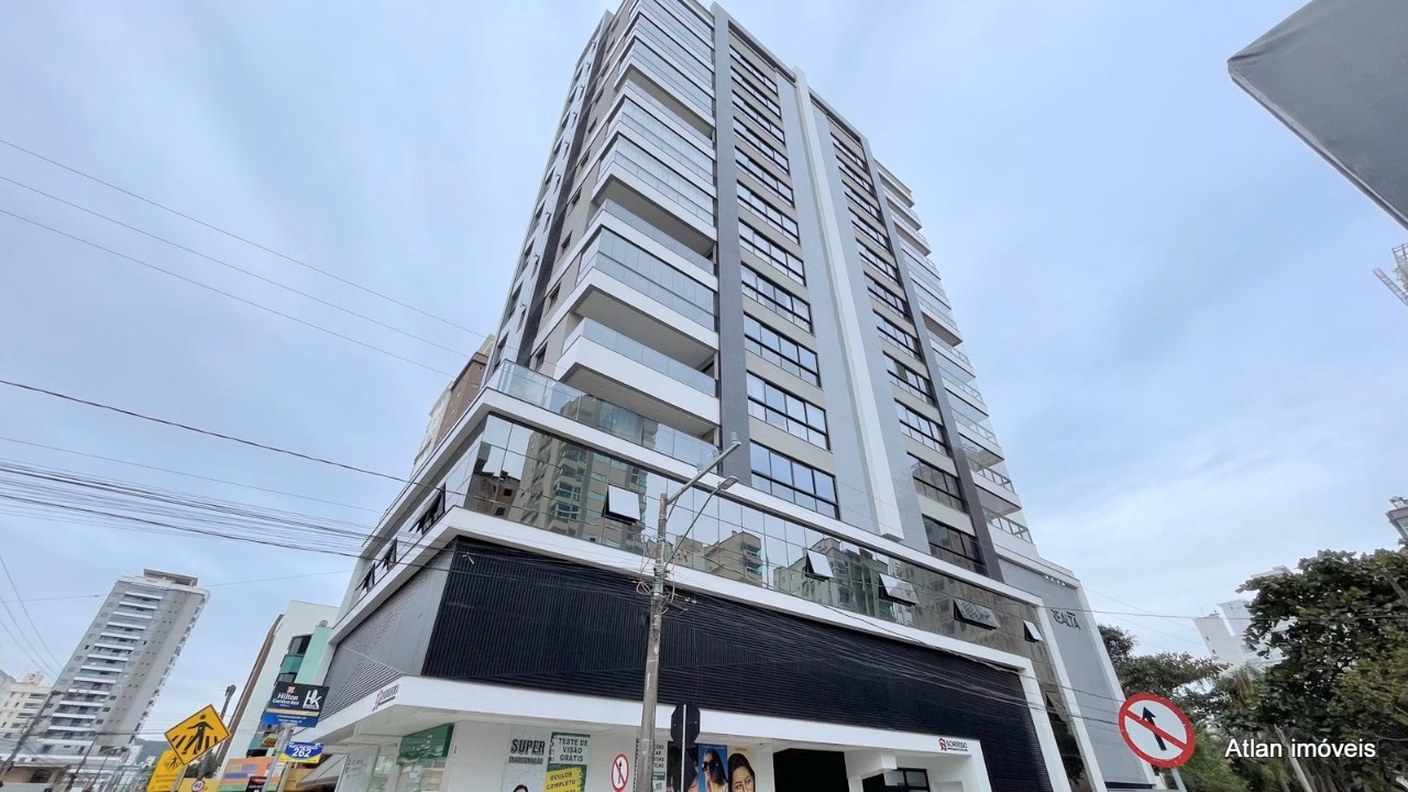 Realta Residence — Meia Praia