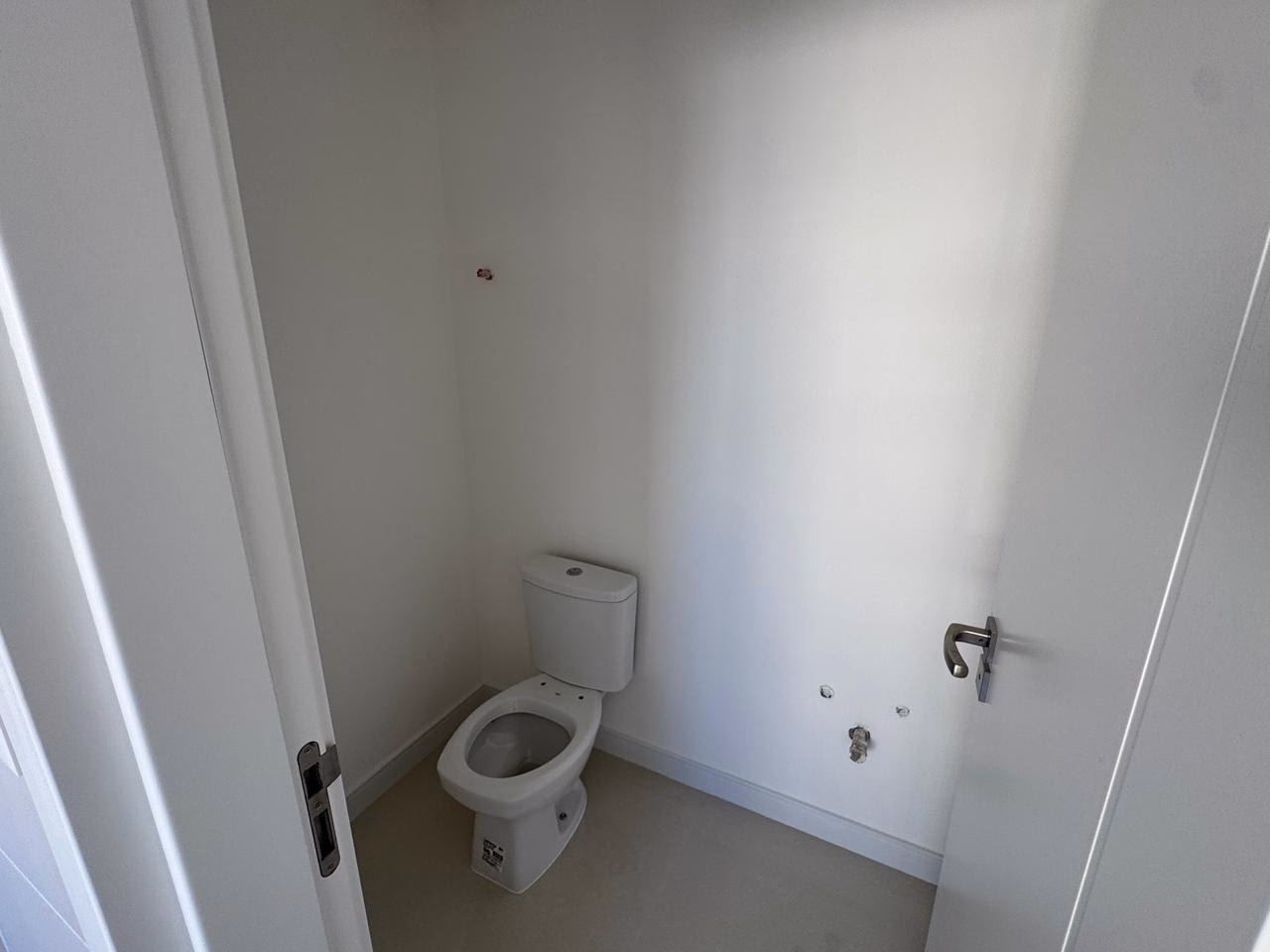 Apartamento 4 suítes em Meia Praia — Meia Praia, Itapema
