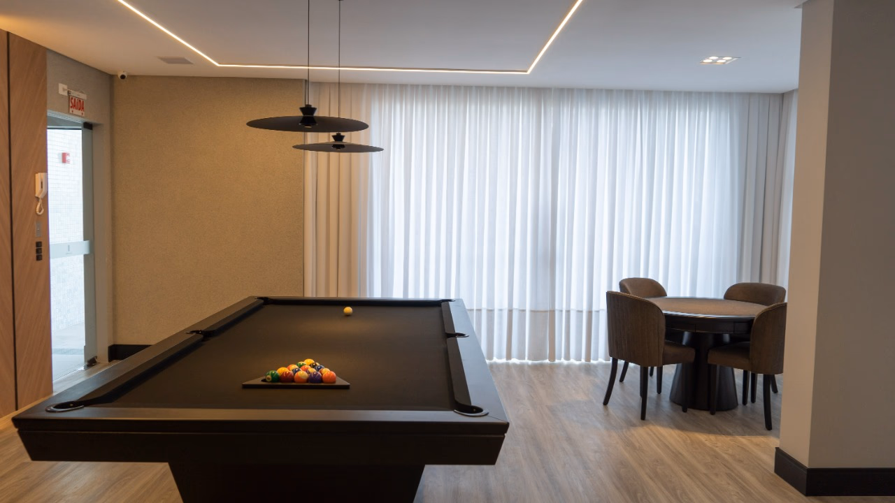 Apartamento 3 suítes em Meia Praia — Meia Praia, Itapema