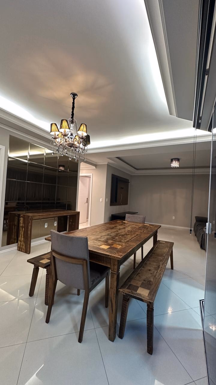Apartamento 4 suítes em Meia Praia — Meia Praia, Itapema