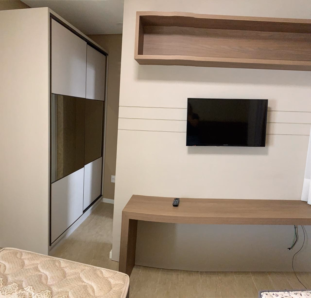 Apartamento 3 suítes em Meia Praia — Meia Praia, Itapema