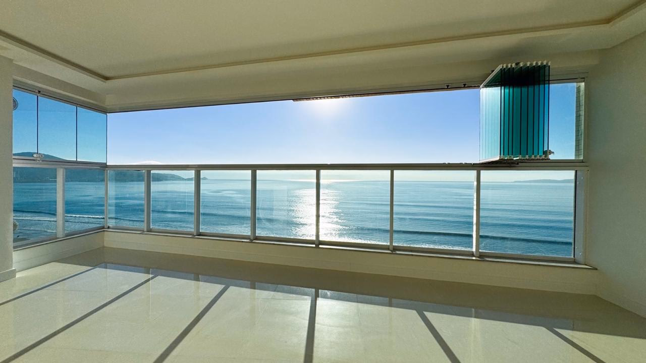 Apartamento 4 suítes em Centro — Centro, Itapema
