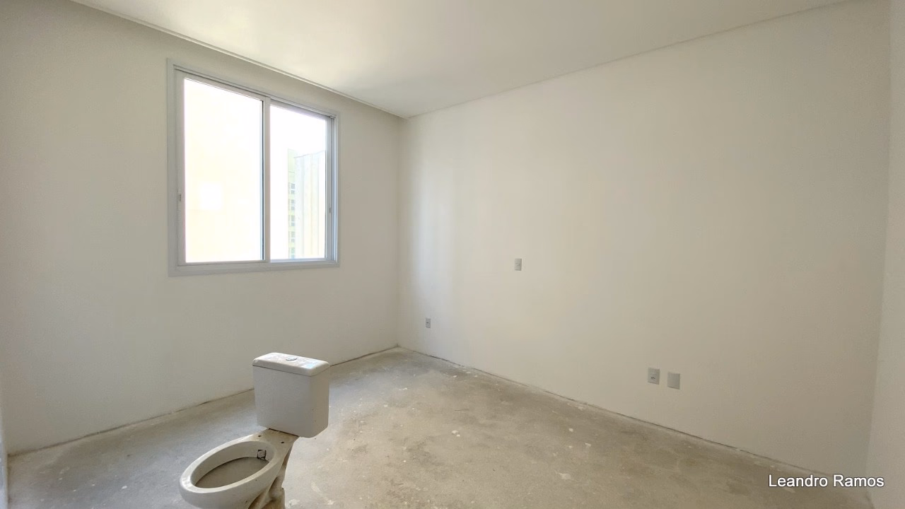 Apartamento 4 suítes em Meia Praia — Meia Praia, Itapema
