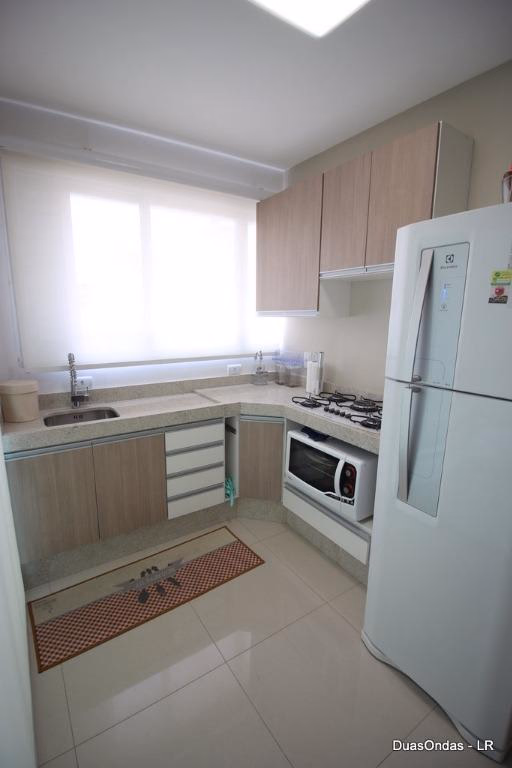 Apartamento 3 suítes em Meia Praia — Meia Praia, Itapema