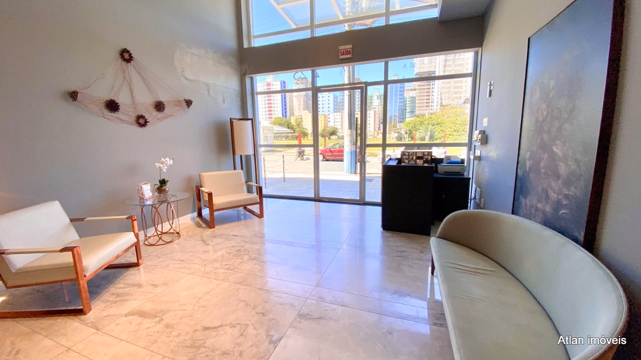 Apartamento quadra mar a venda em Meia Praia, Itapema-SC (3)