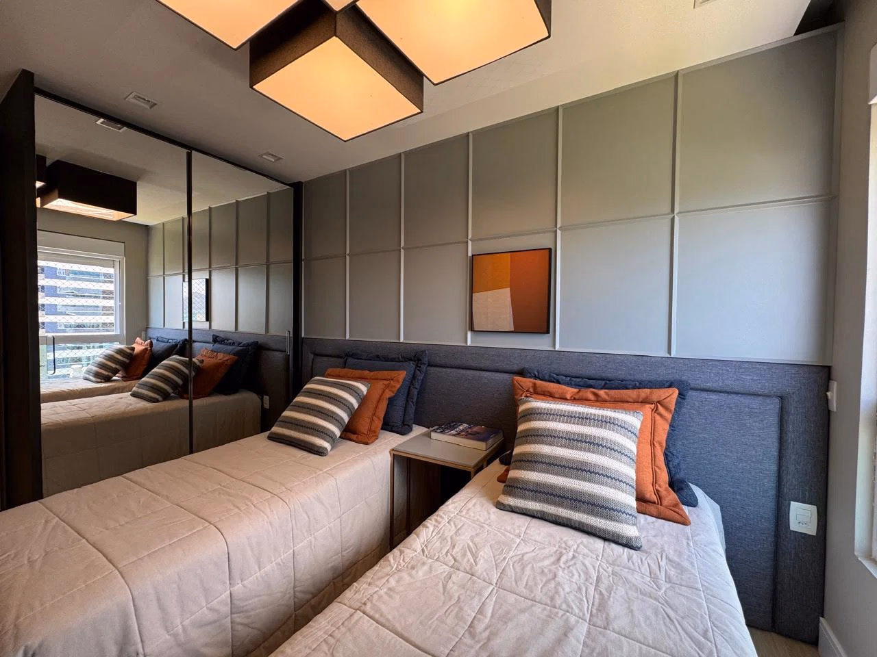 Apartamento 4 suítes em Meia Praia — Meia Praia, Itapema