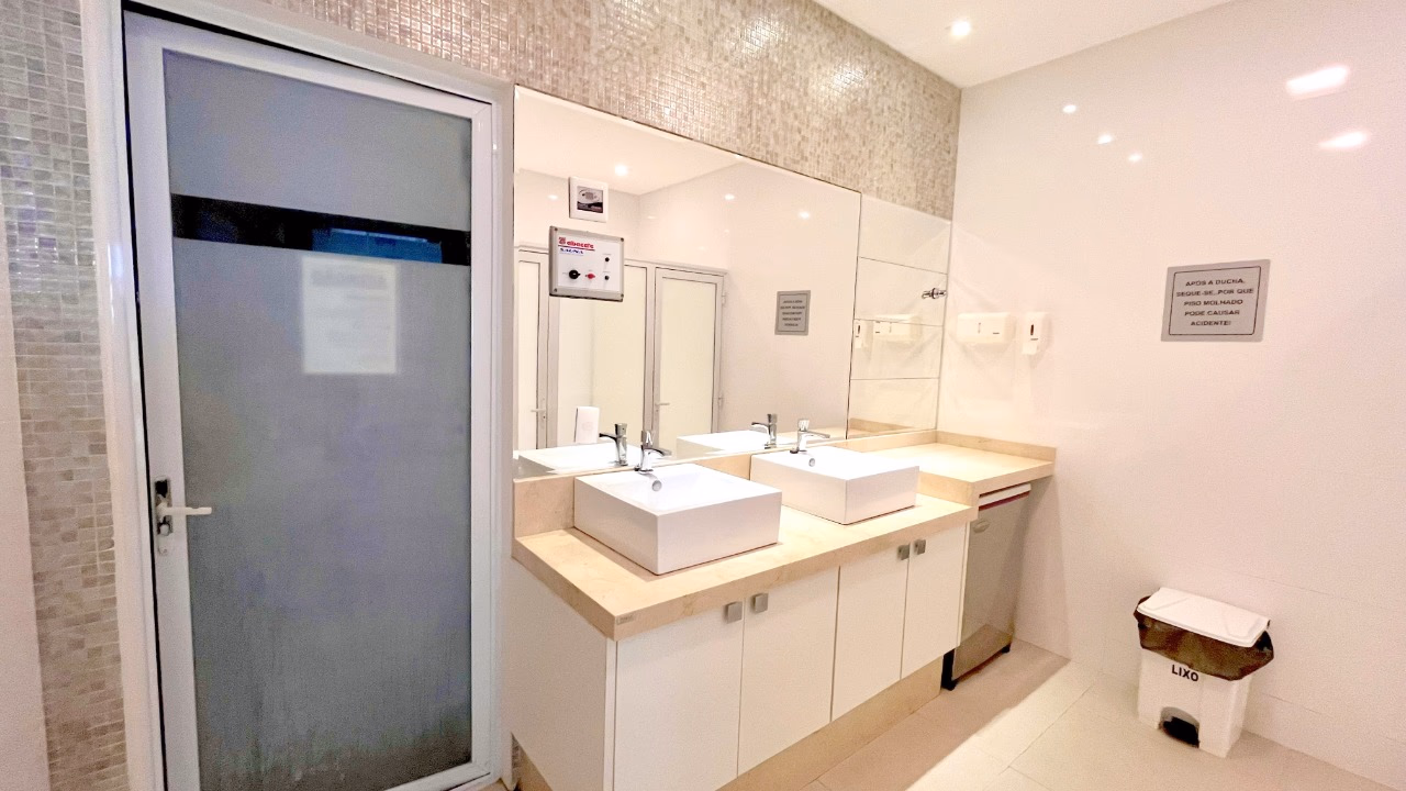 Apartamento a venda na Meia Praia, em Itapema-SC  (3)