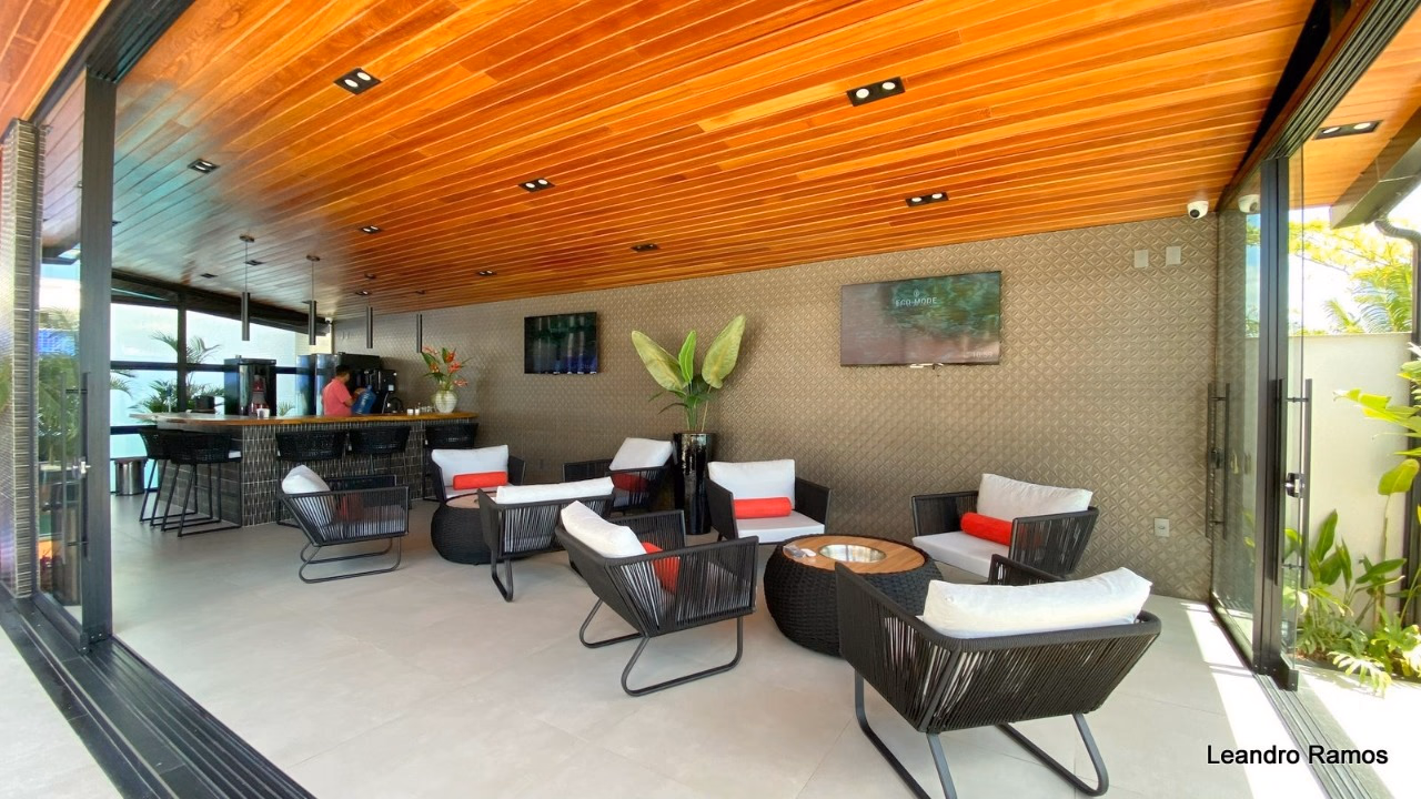 Residencial Ocean Towers em Meia Praia (7)