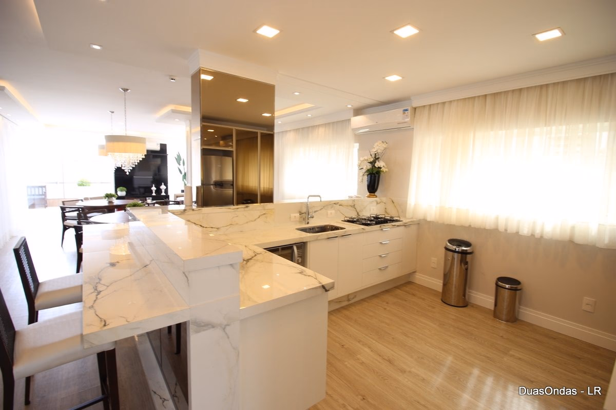 Garden House, Meia Praia, Itapema-SC (11)
