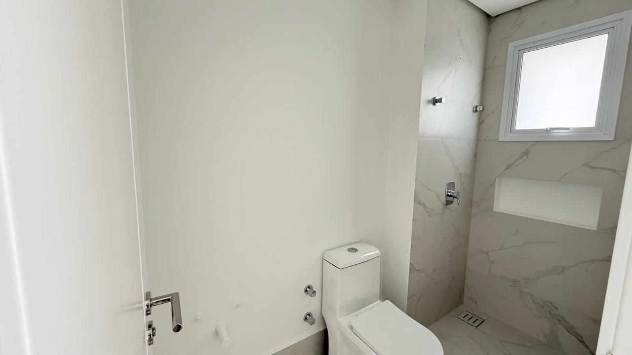 Apartamento 4 suítes em Canto da Praia — Canto da Praia, Itapema