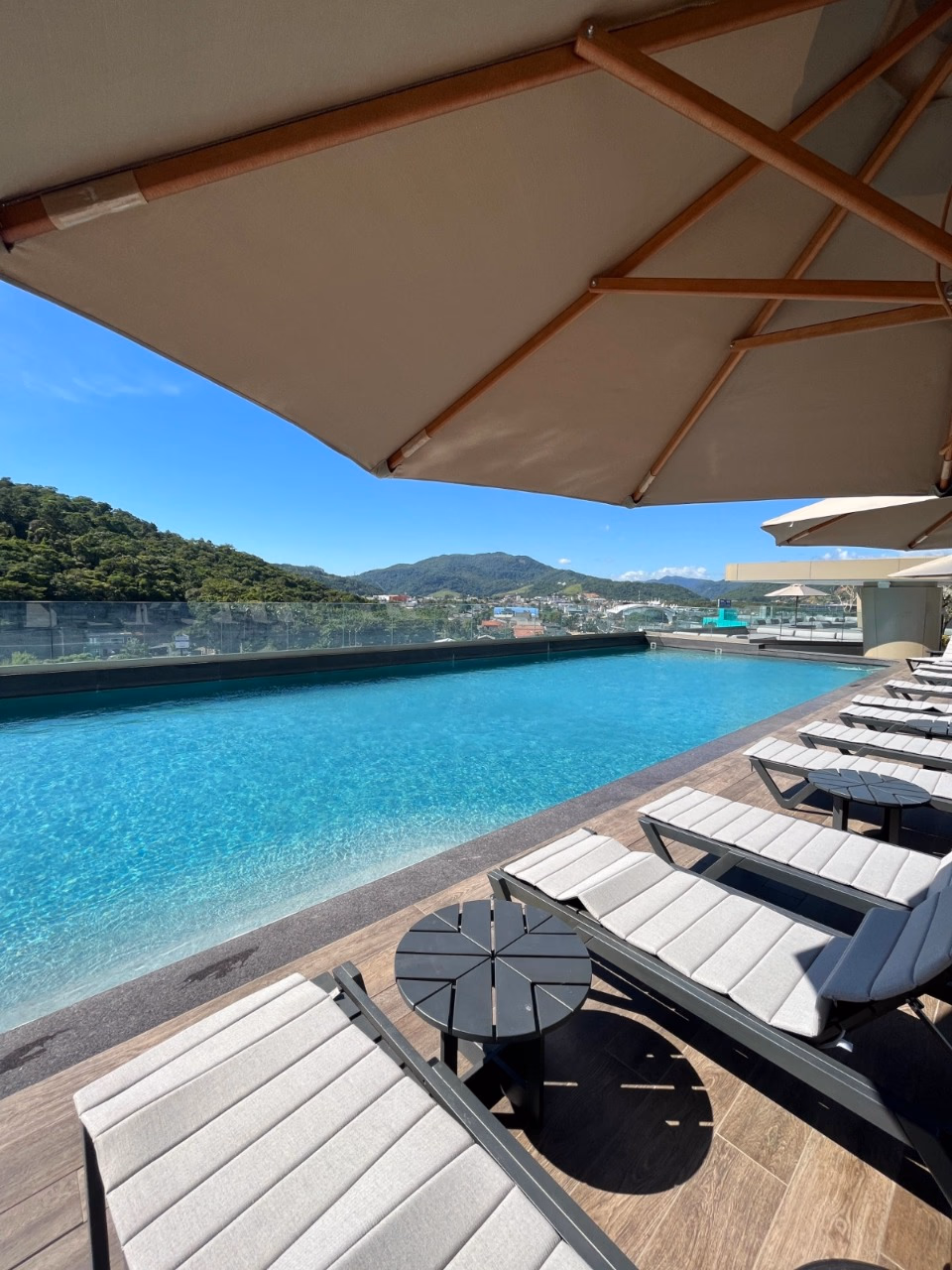 Yachthouse Residence, Barra Sul, Balneário Camboriú-SC (10)
