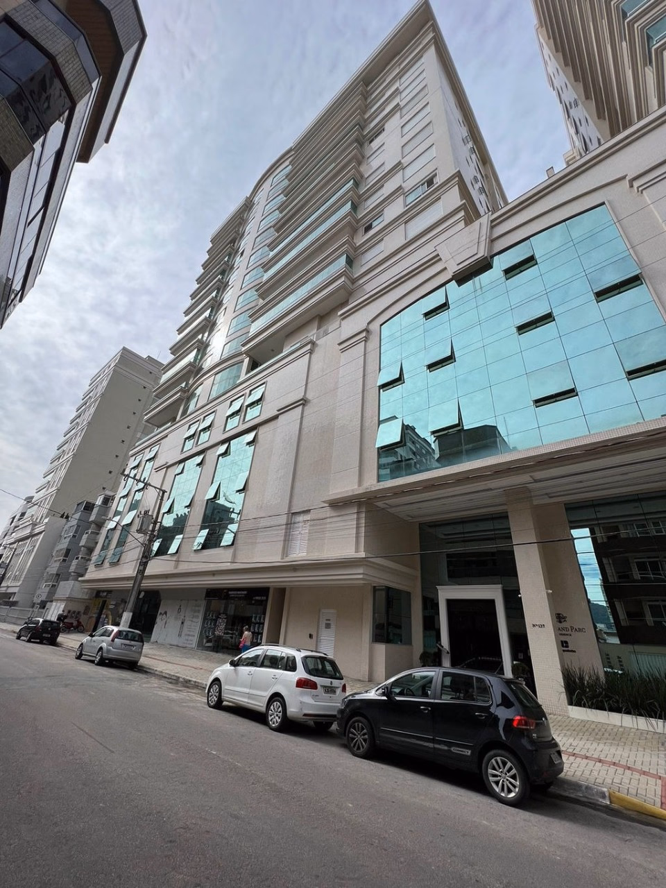 Le Grand Park — Centro