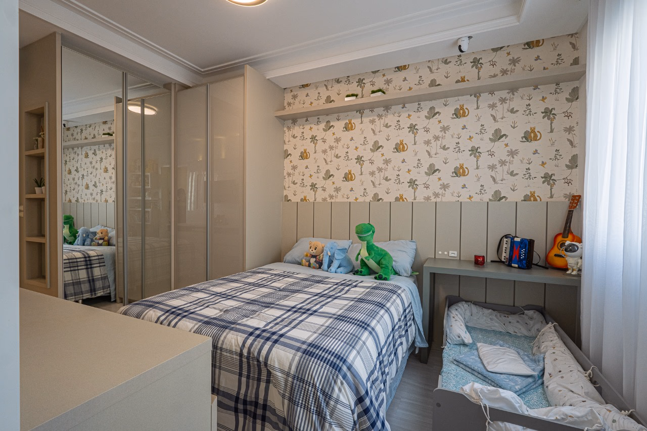 Apartamento 4 suítes em Meia Praia — Meia Praia, Itapema