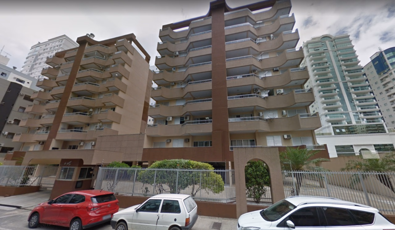 Marine Residencial — Meia Praia