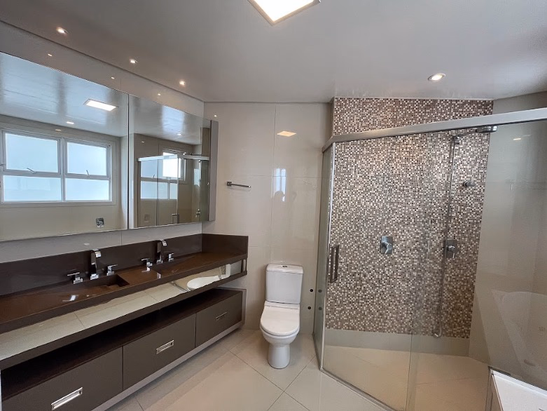 Apartamento 3 suítes em Centro — Centro, Itapema