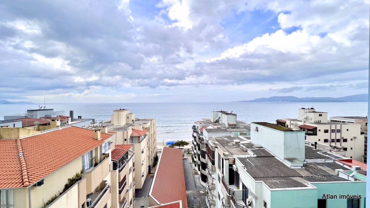 Apartamento 2 suítes em Meia Praia — Meia Praia