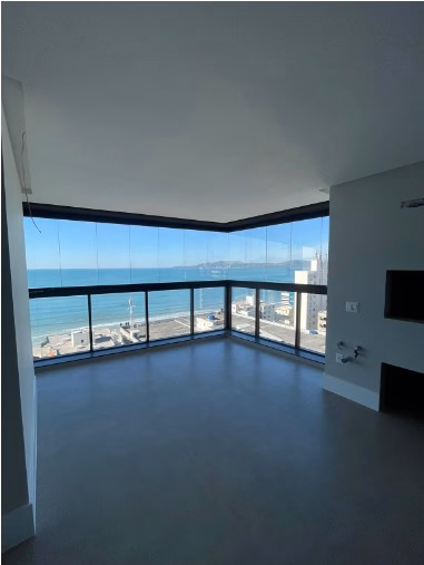 Apartamento 4 suítes em Meia Praia — Meia Praia, Itapema