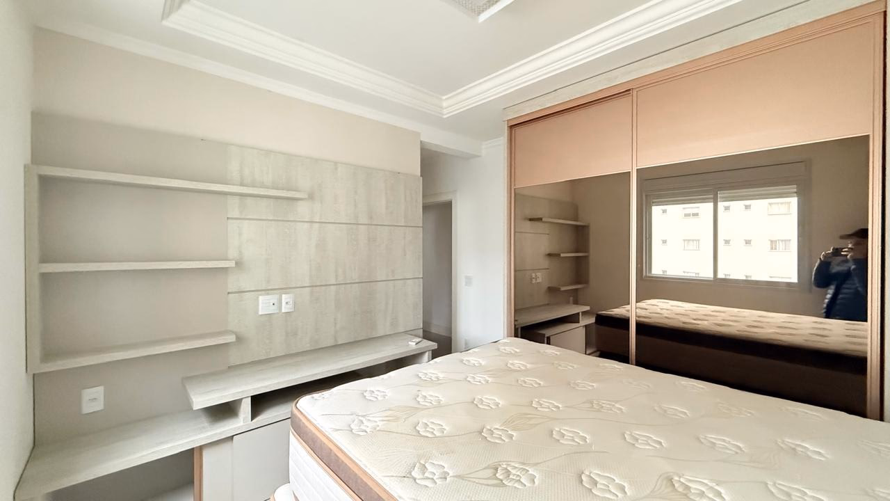 Apartamento 4 suítes em Meia Praia — Meia Praia, Itapema