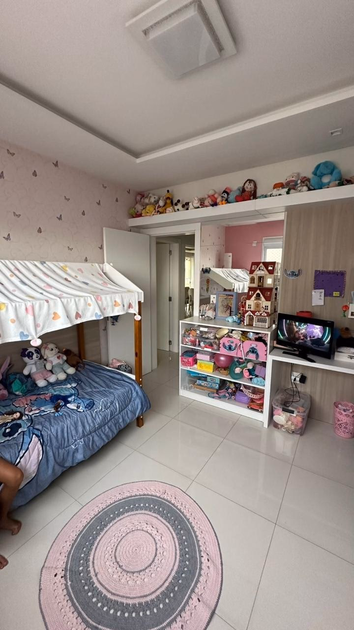Apartamento 4 suítes em Meia Praia — Meia Praia, Itapema