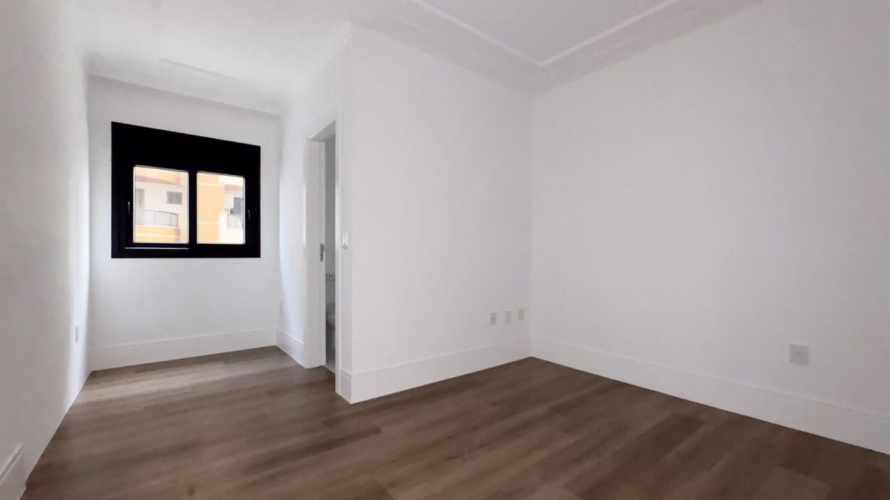 Apartamento 3 suítes em Centro — Centro, Itapema