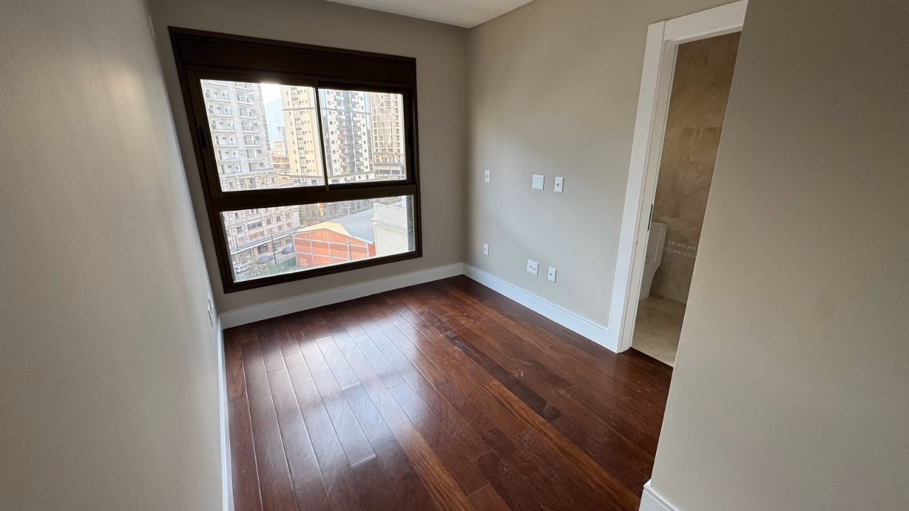 Apartamento 4 suítes em Centro — Centro, Itapema