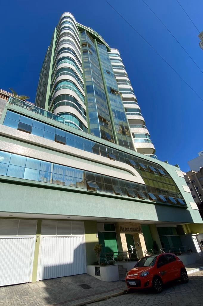 Alexandria Residencial — Meia Praia