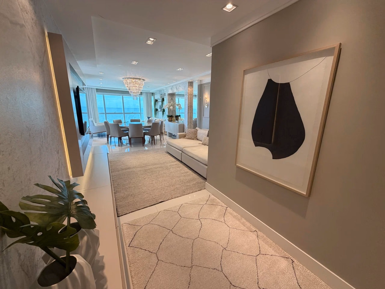 Apartamento 4 suítes em Meia Praia — Meia Praia, Itapema