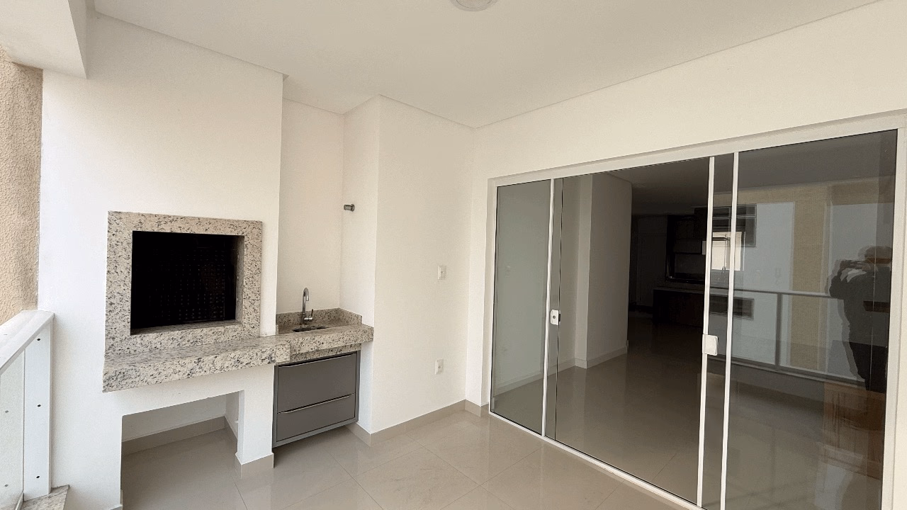 Apartamento 3 quartos em Meia Praia — Meia Praia, Itapema