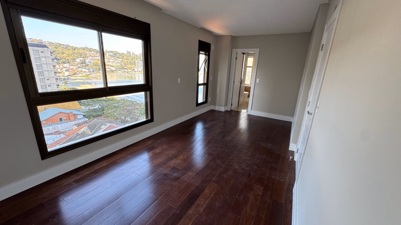 Apartamento 4 suítes em Centro — Centro, Itapema