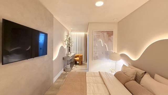 Apartamento 4 suítes em Meia Praia — Meia Praia, Itapema