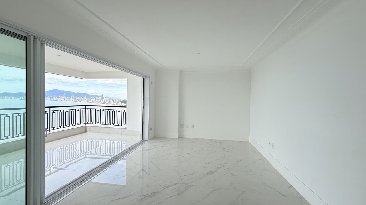 Apartamento 3 suítes em Canto da Praia — Canto da Praia, Itapema