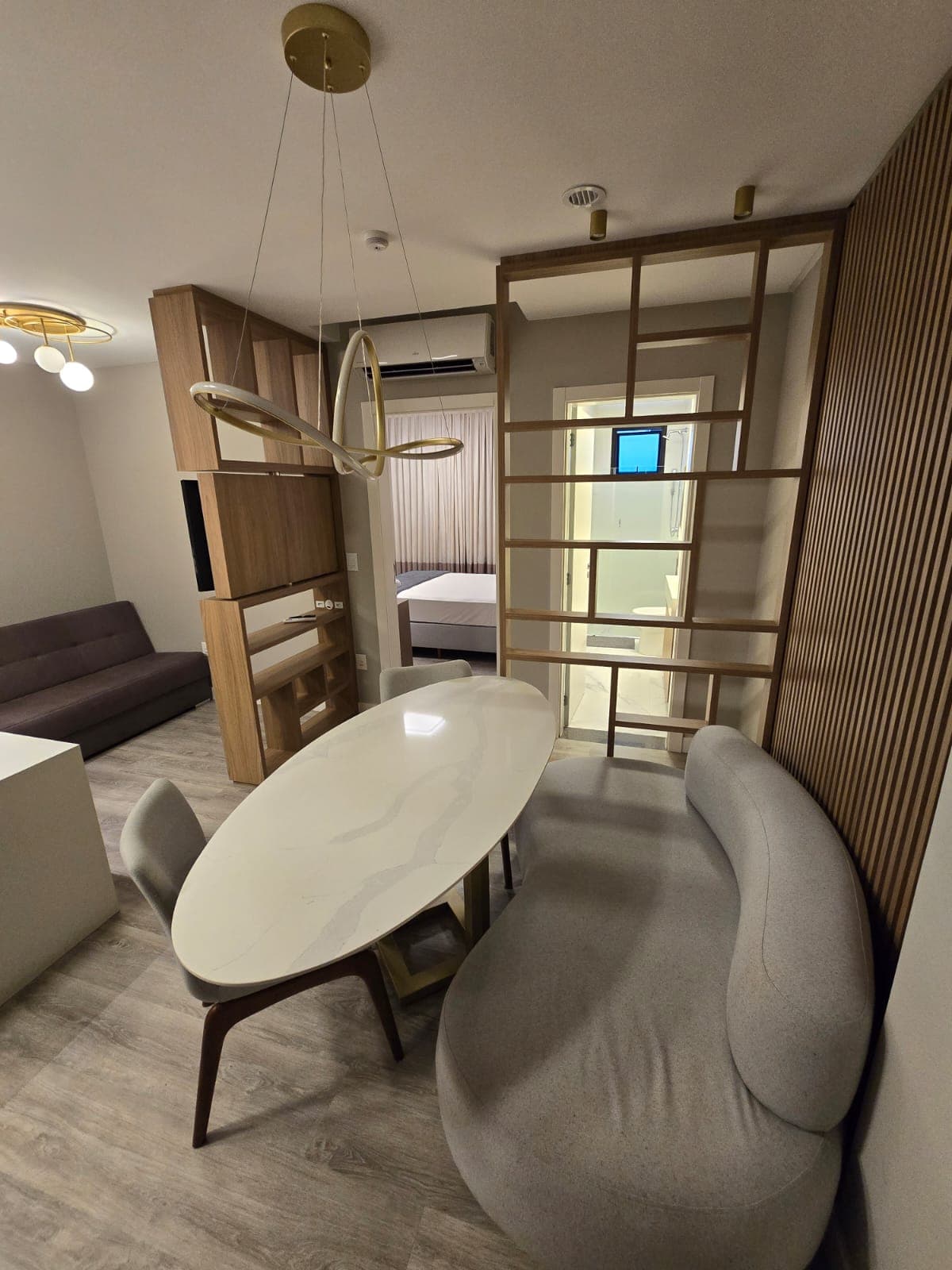 Apartamento 1 suíte em Meia Praia — Meia Praia, Itapema