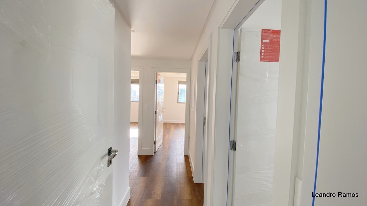 Apartamento 3 suítes em Meia Praia — Meia Praia, Itapema