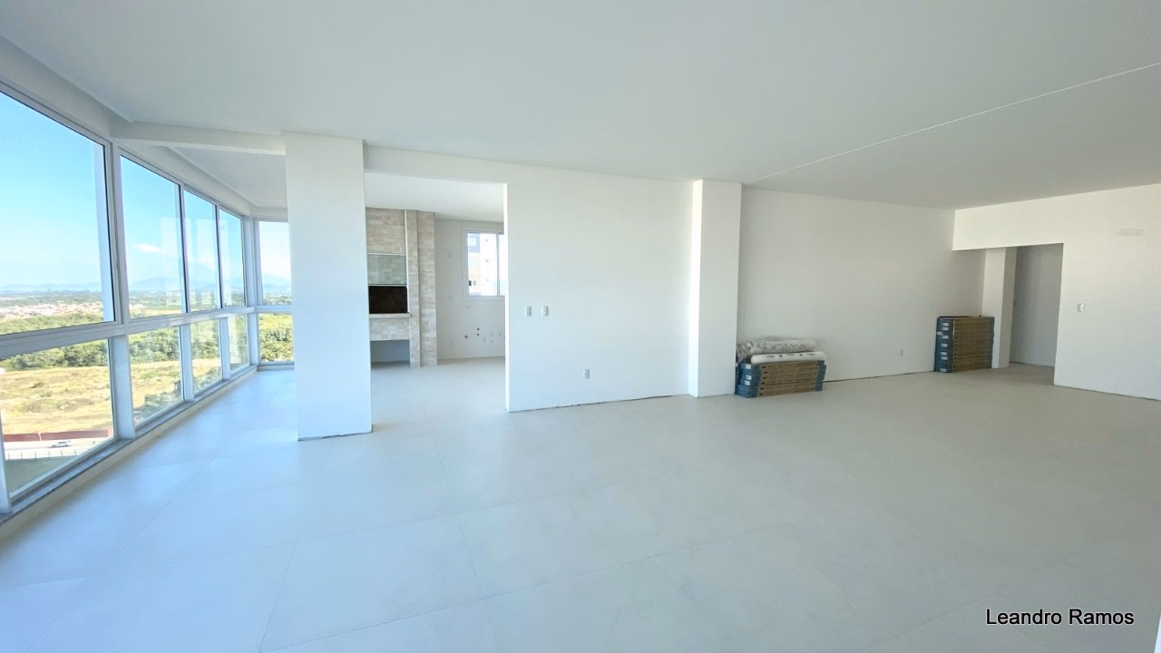 Apartamento 4 suítes em Meia Praia — Meia Praia, Itapema