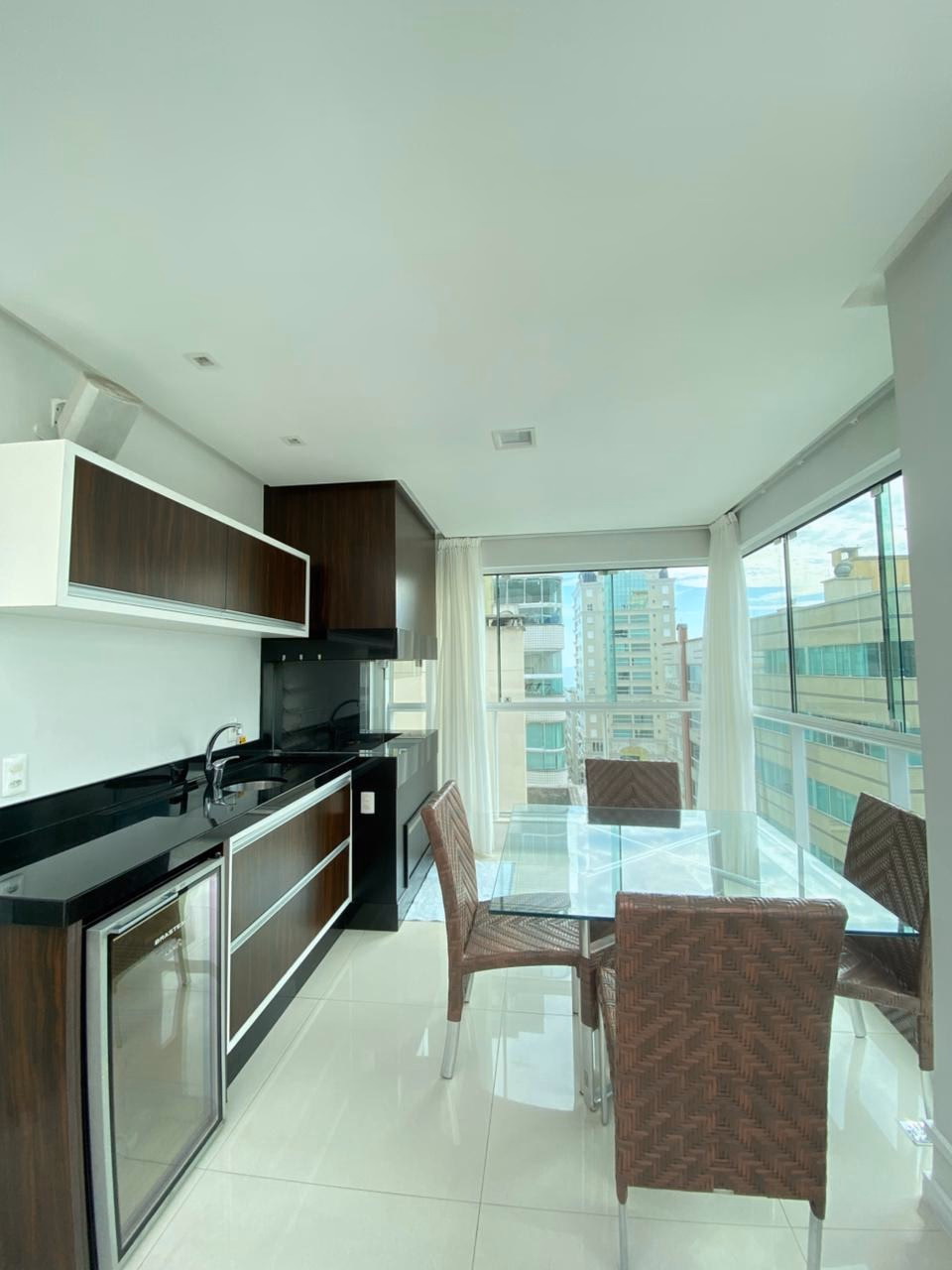 Apartamento 5 quartos em Meia Praia — Meia Praia, Itapema
