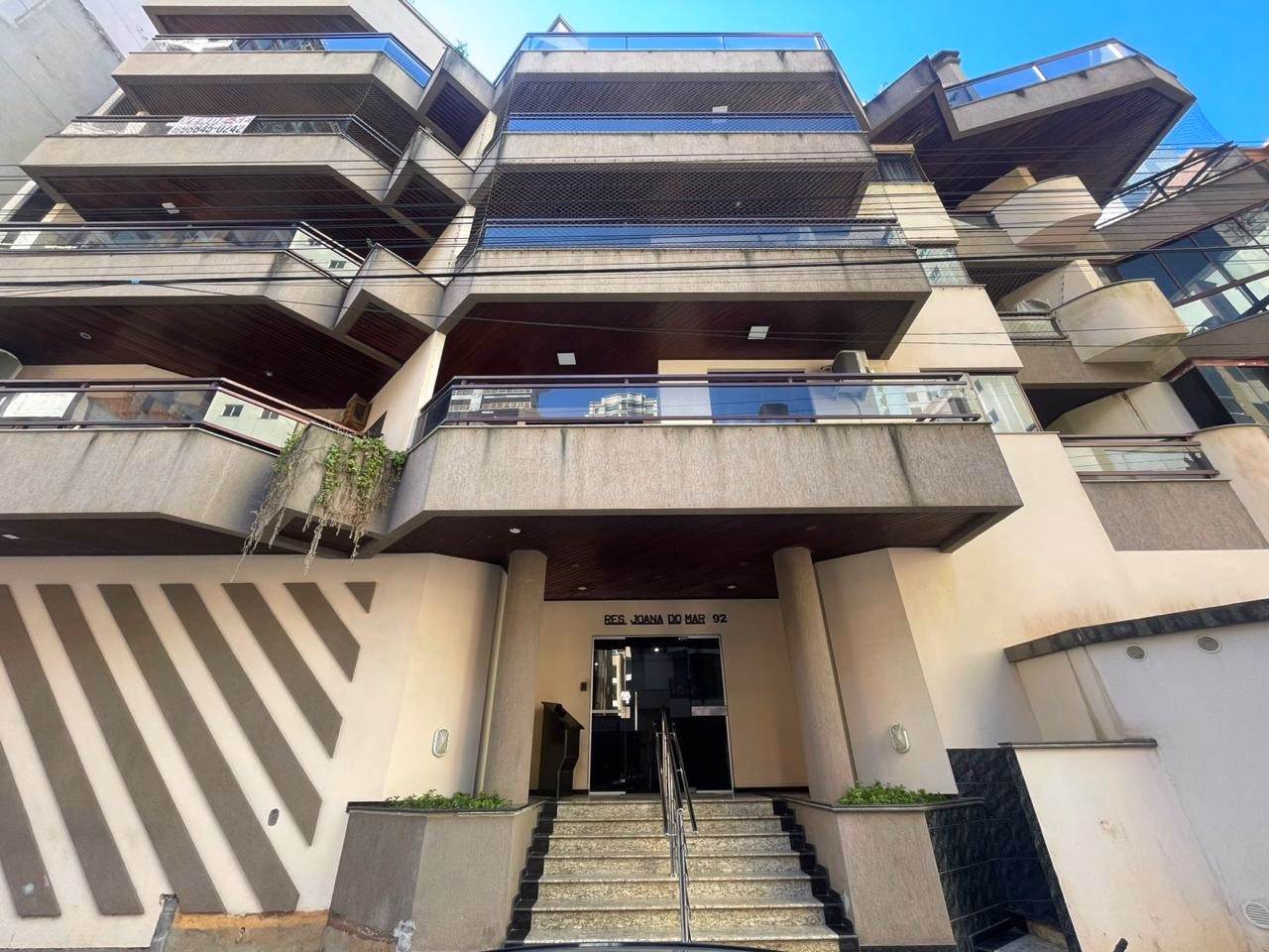 Residencial Joana do Mar — Meia Praia