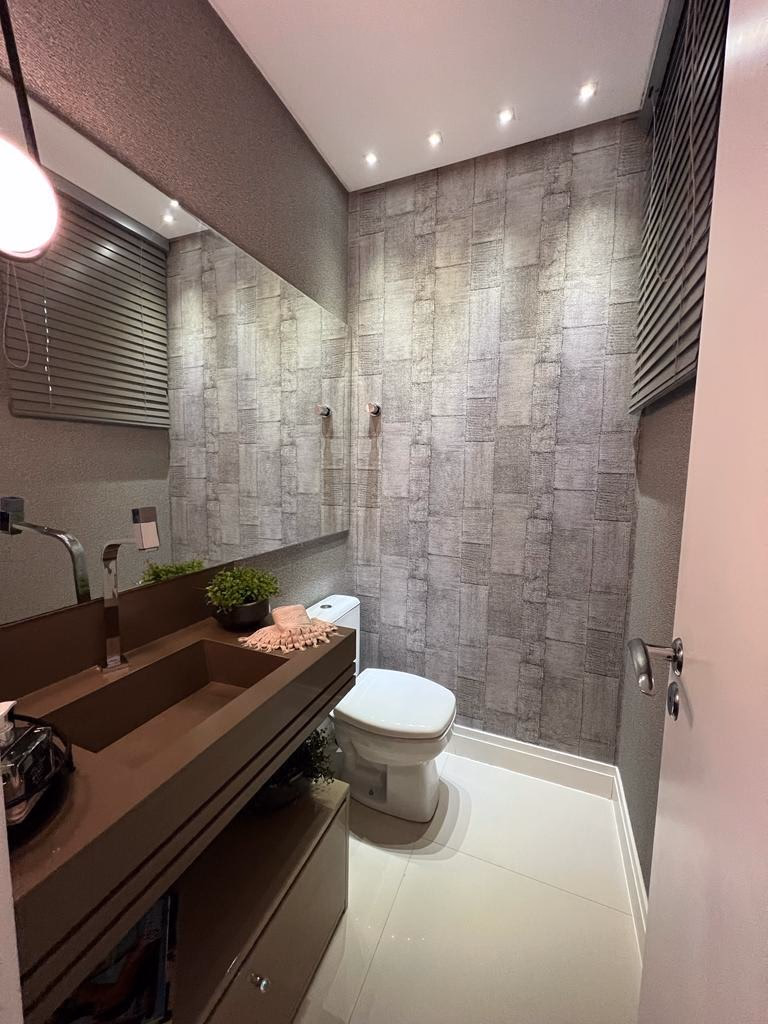 Apartamento 3 suítes em Meia Praia — Meia Praia, Itapema