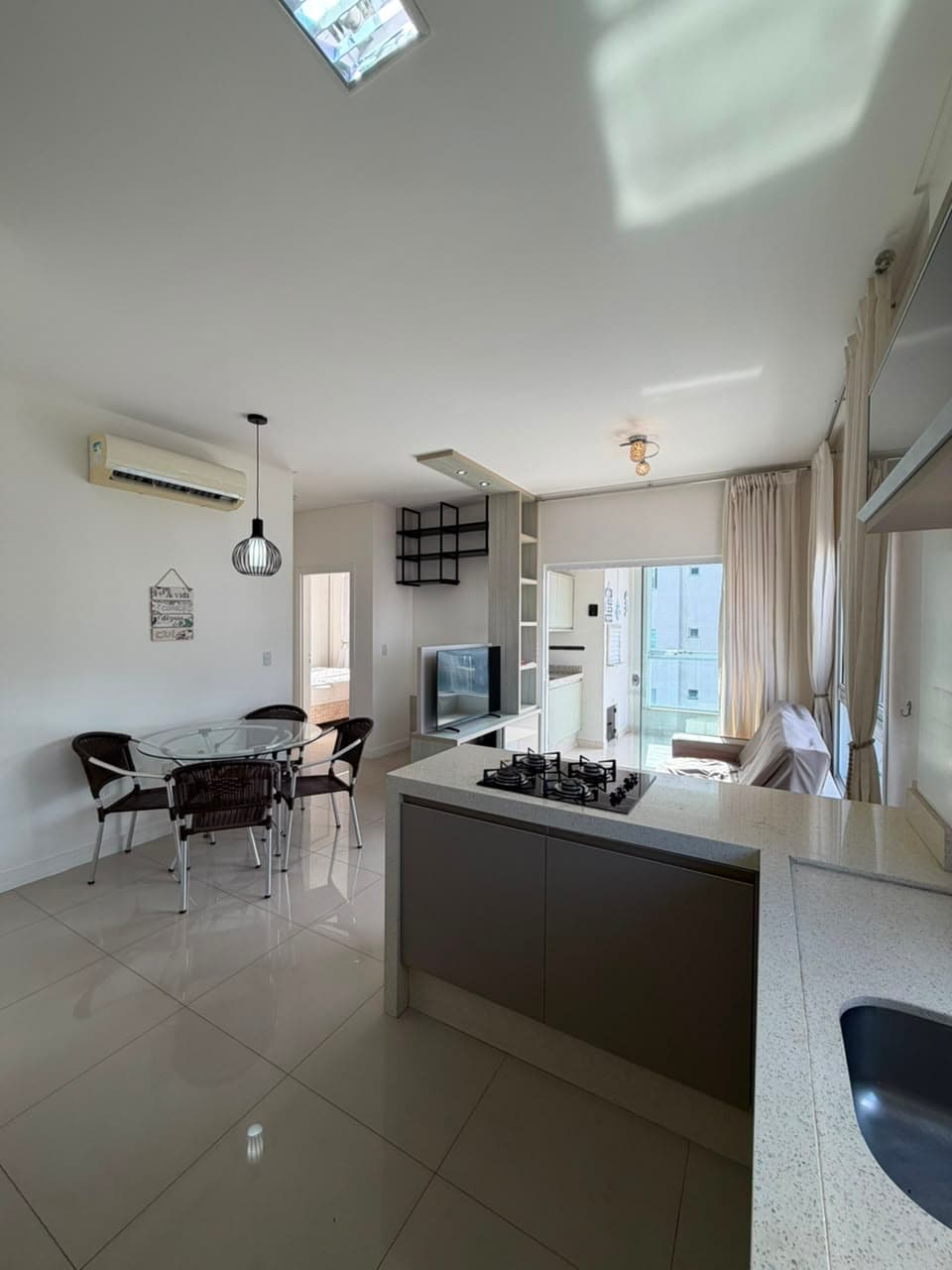 Apartamento 2 quartos em Meia Praia — Meia Praia, Itapema