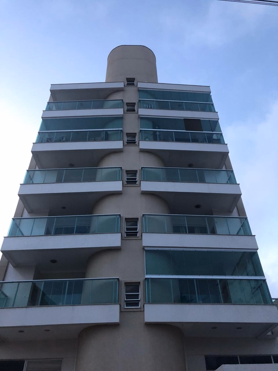 Shelton Residencial — Meia Praia