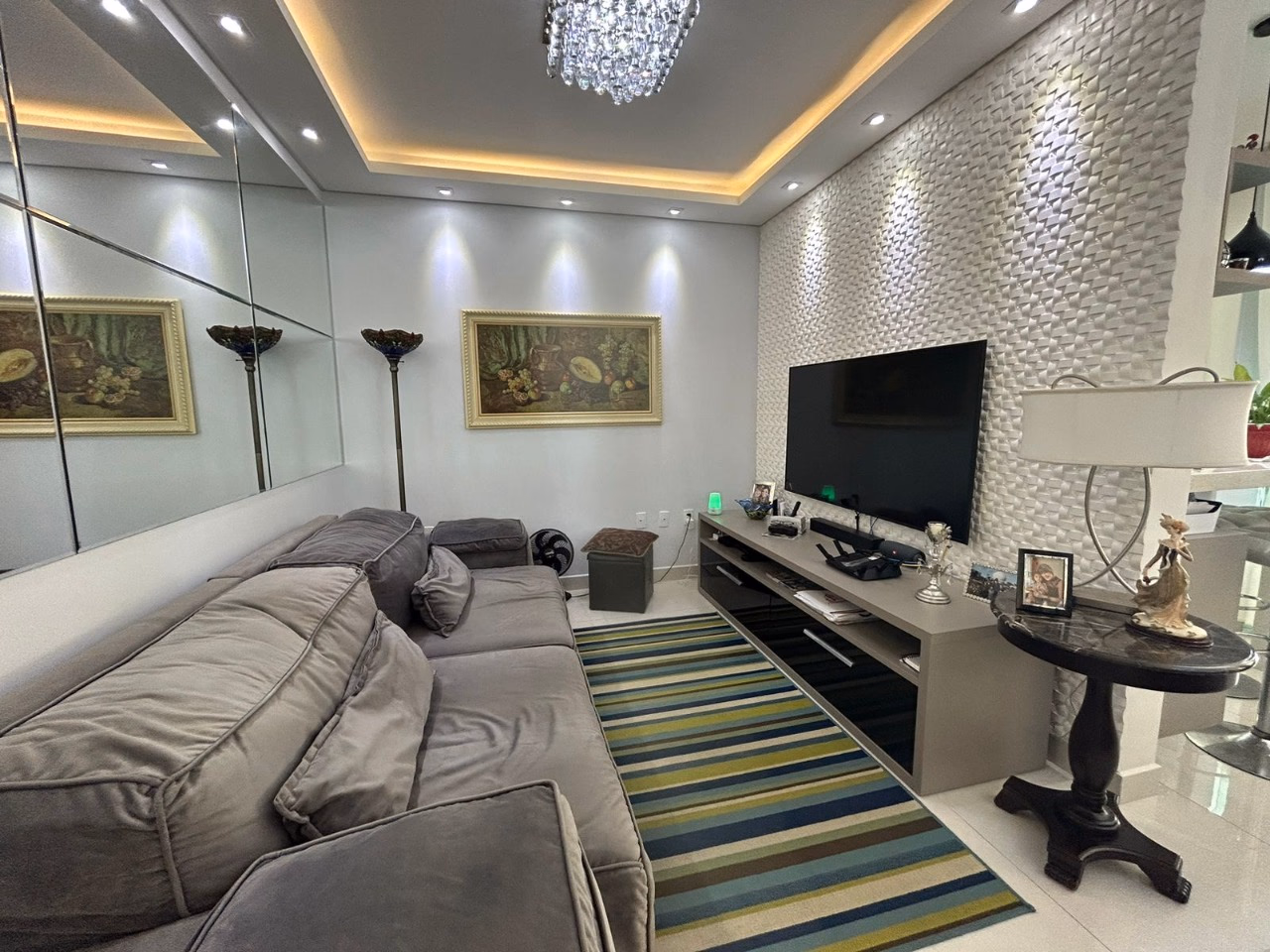 Apartamento 3 suítes em Meia Praia — Meia Praia, Itapema
