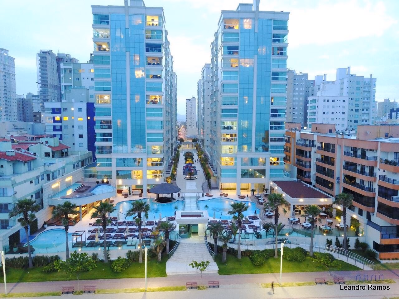 Atlantic Paradise Towers — Meia Praia