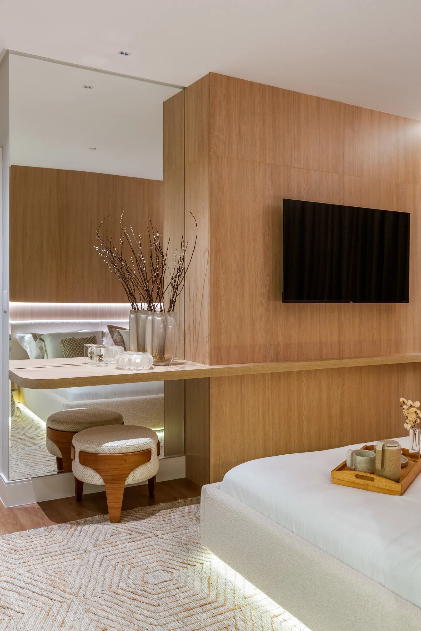 Apartamento 4 suítes em Meia Praia — Meia Praia, Itapema