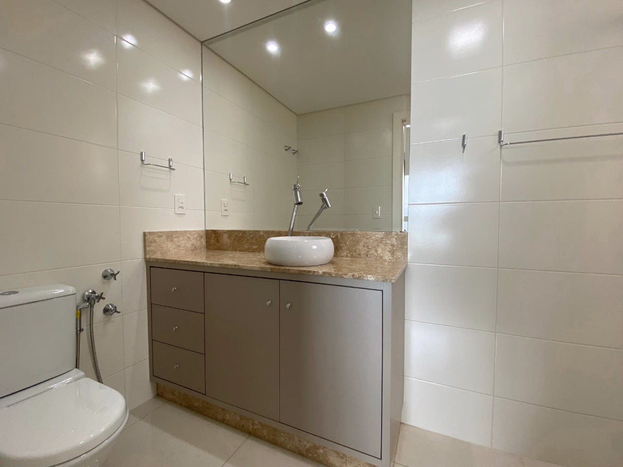 Apartamento 4 quartos em Meia Praia — Meia Praia, Itapema