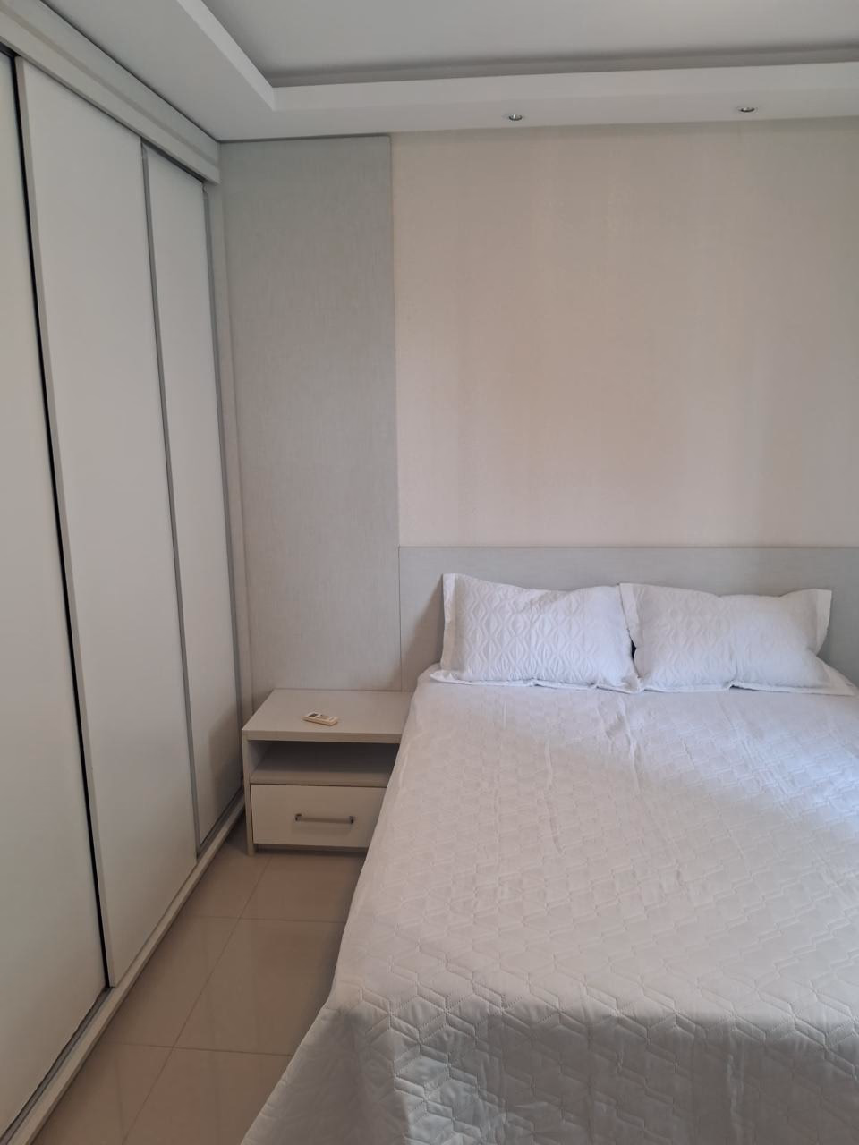 Apartamento 4 suítes em Meia Praia — Meia Praia, Itapema