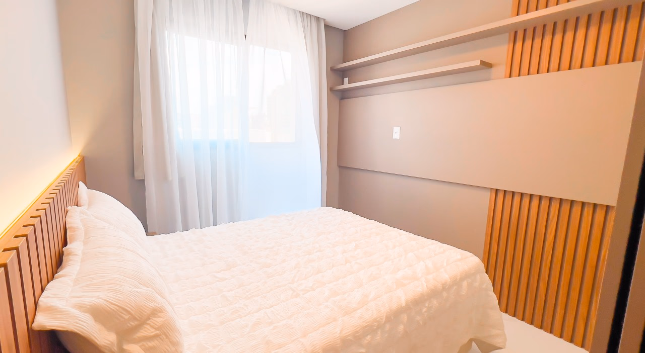 Apartamento 3 suítes em Meia Praia — Meia Praia, Itapema