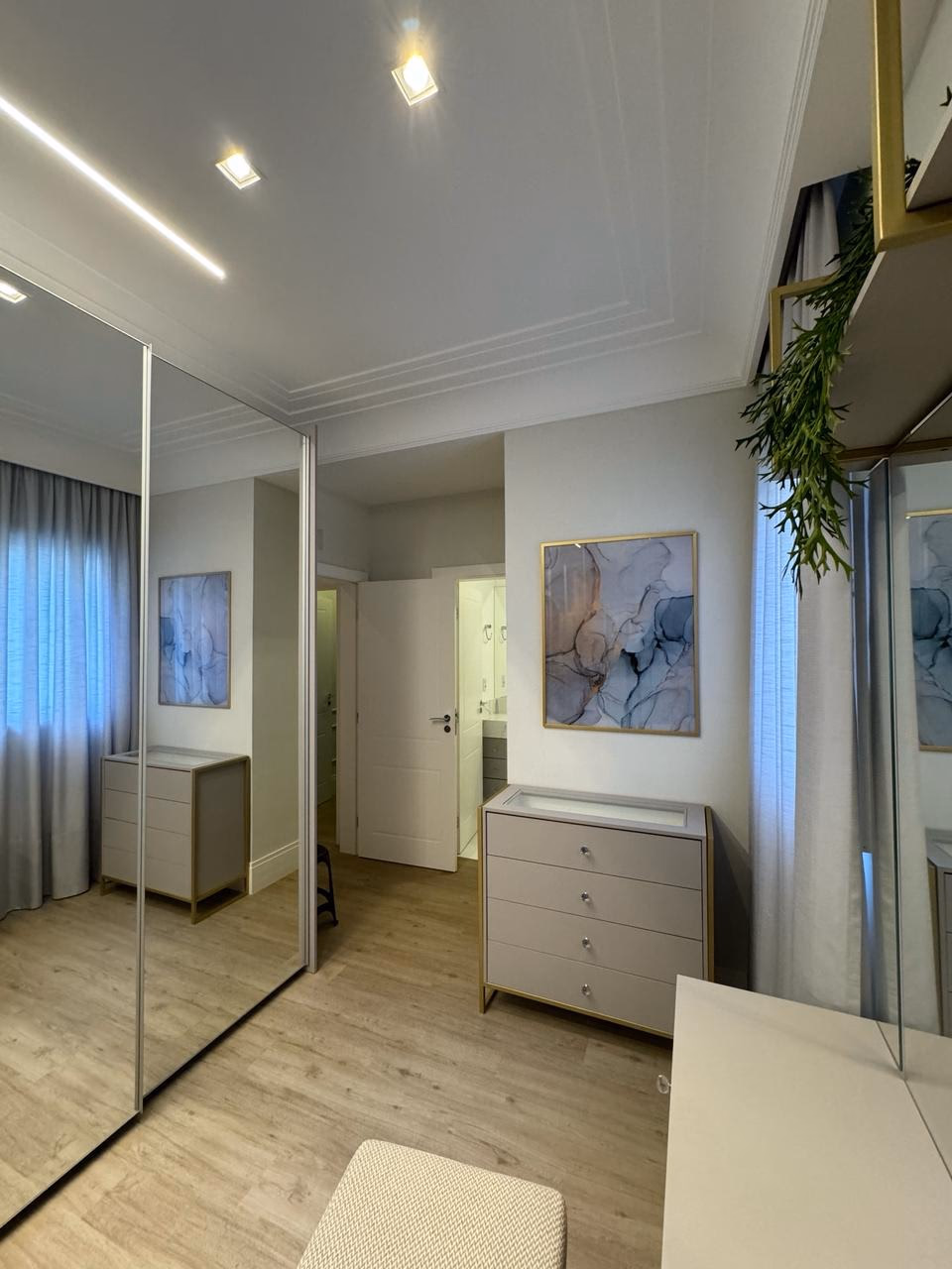 Apartamento 3 suítes em Centro — Centro, Itapema